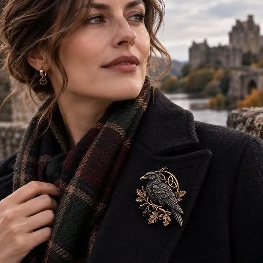 🔥 Last Day 50% Off-🐦‍⬛Gothic Celtic Raven Brooch – Dark Academia Statement Pin